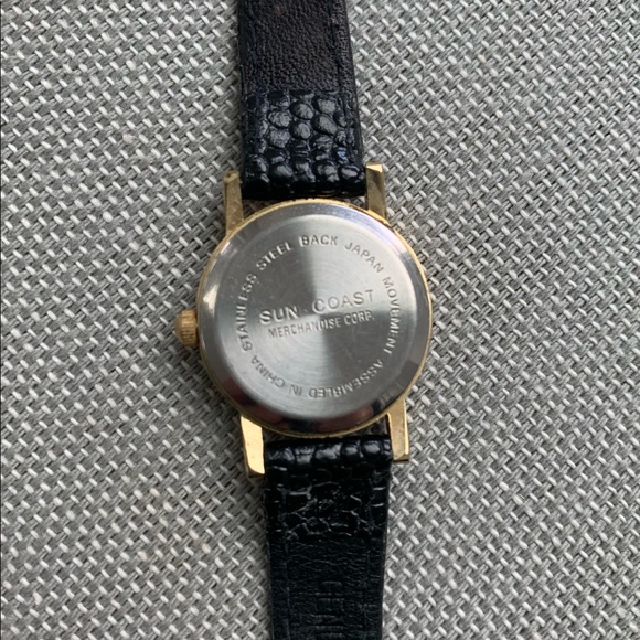 Diamond Quartz Ladies Watch - Picture 2 of 5